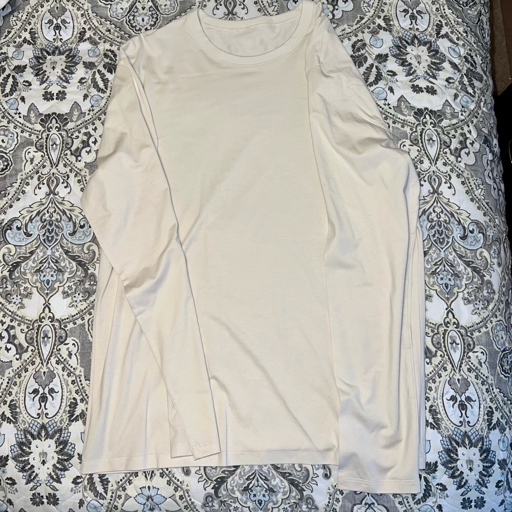 lululemon athletica Cream Long Sleeve Tee